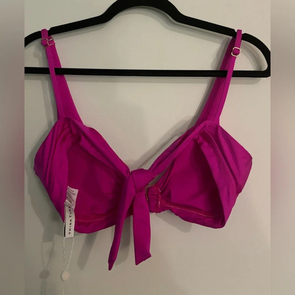 NWT Trina Turk Orchard Bikini Top Medallion Removable Pads Tie Back Size 6 - Picture 3 of 8